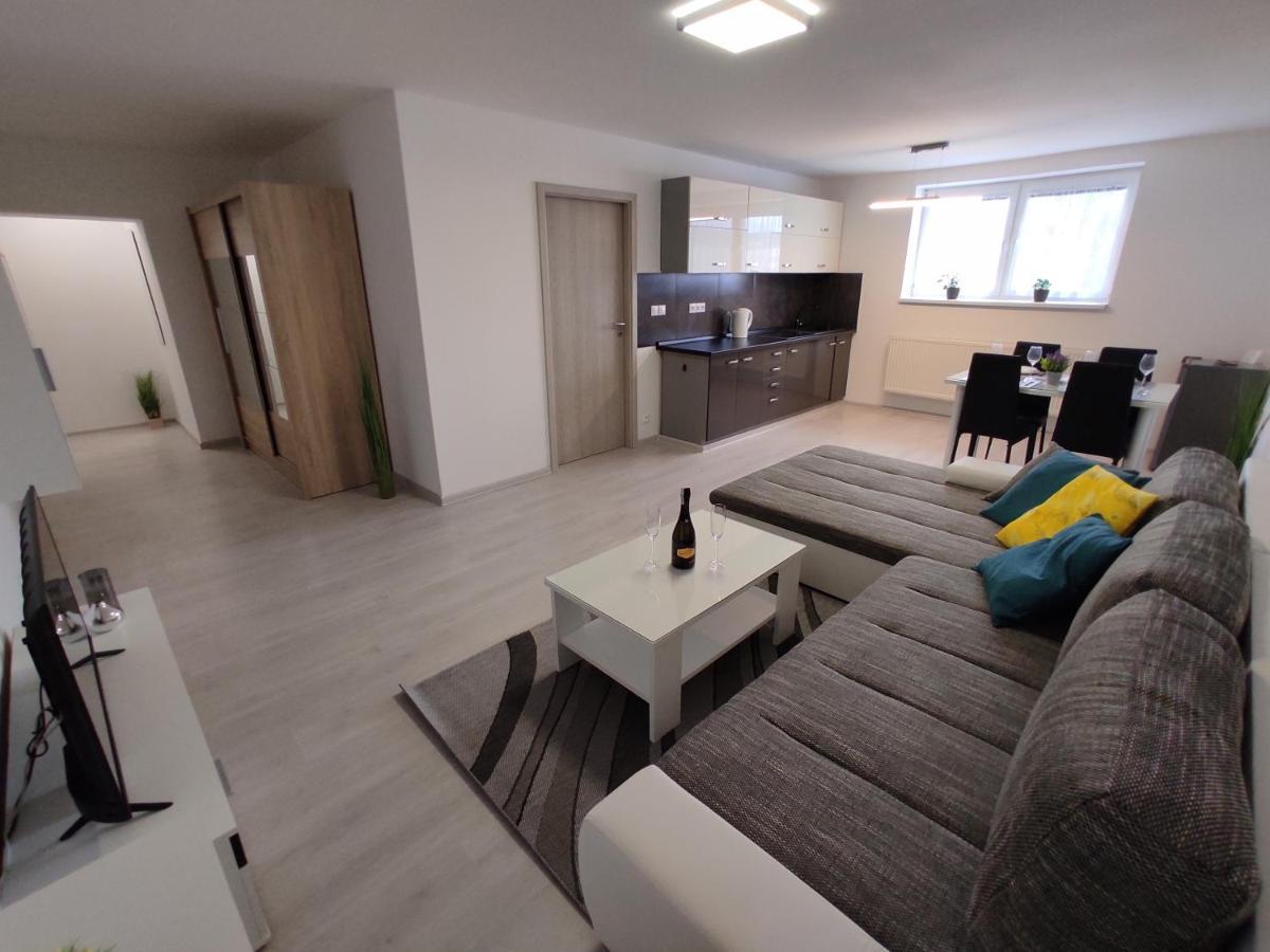 Apartmány Bytča Bytca Exterior foto