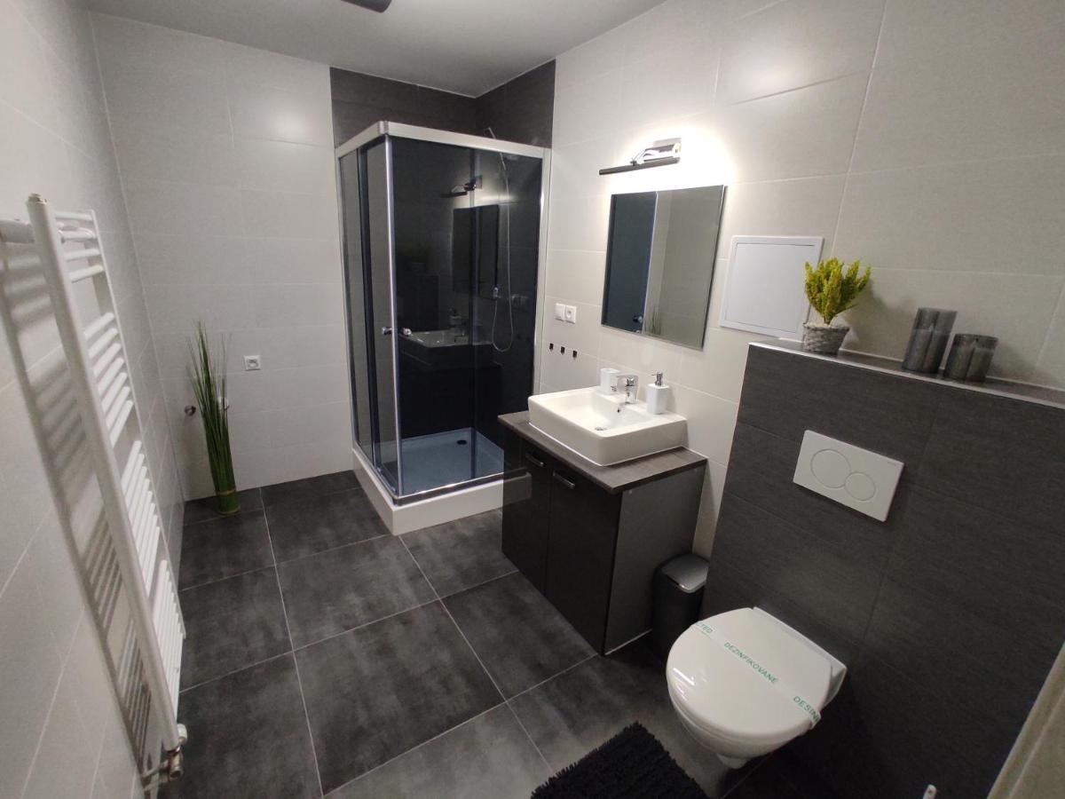 Apartmány Bytča Bytca Exterior foto