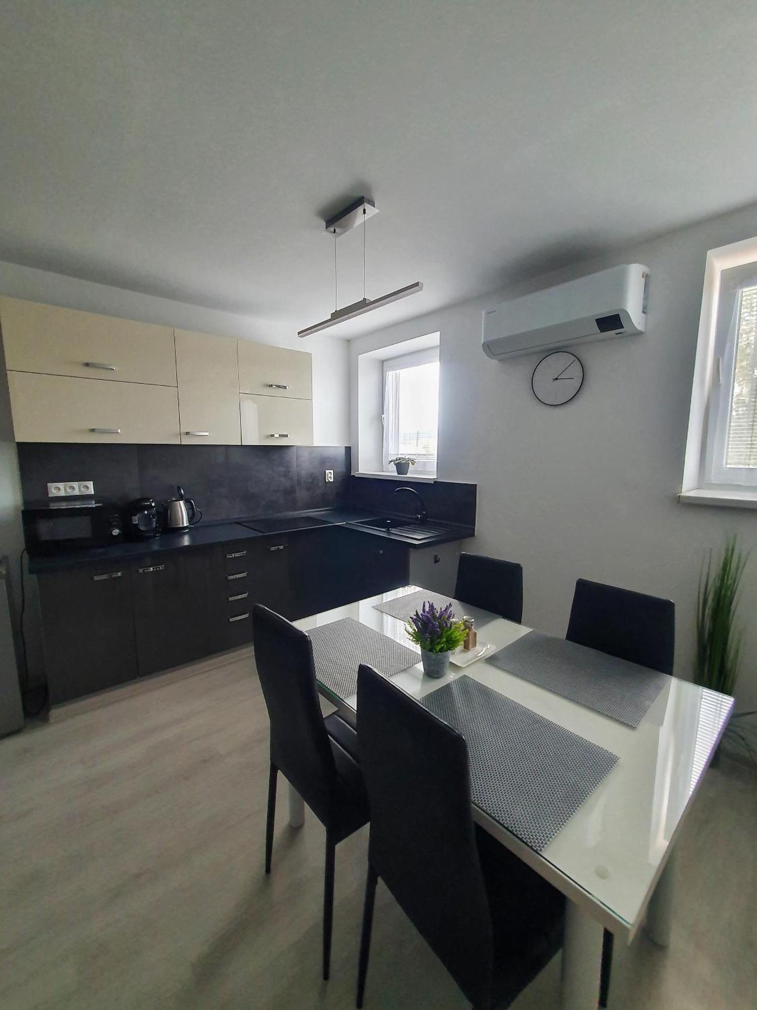 Apartmány Bytča Bytca Exterior foto